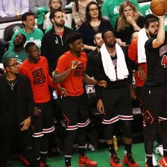 Mirotic: 5 millones extra, veto de traspaso y segundo año en el aire