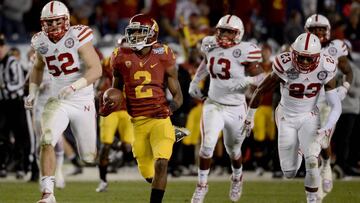 SAN DIEGO, CA- DECEMBER 27: Adoree' Jackson #2 of the USC Trojans runs for a touchdown en route to his team's 45-42 win over the Nebraska Cornhuskers during the 2nd half of the National University Holiday Bowl on December 27, 2014 at Qualcomm Stadium in San Diego, California. (Photo by Donald Miralle/Getty Images)