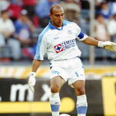 El día en que Óscar Pérez le atajó dos penales a 'Figo'