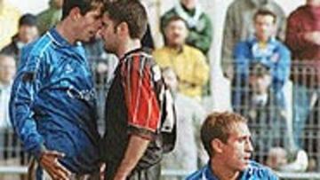 <B>DEL BARRO, AL SOL</B>. Recre y Xerez medirán sus fuerzas en el Colombino.