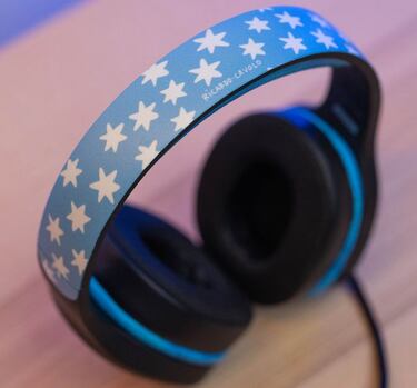 Trust crea unos auriculares en apoyo de Aldeas Infantiles en Ucrania