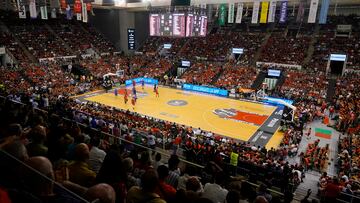 El Palacio Municipal de Deportes de Granada, durante un partido de baloncesto del Covirán Granada.
