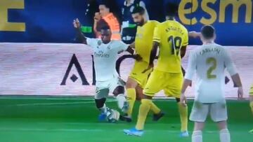 El Madrid protestó un posible penalti sobre Vinicius