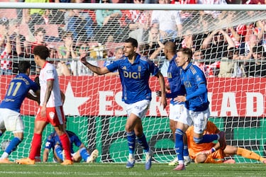 Bellingham em campo pelo Real Madrid.