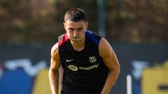 Pedri avanza en su recuperación y realiza parte del entrenamiento con el grupo