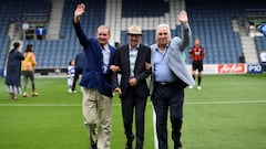 QPR and Bournemouth stand up for Stan Bowles - in pictures