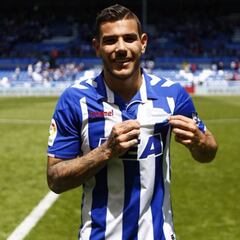 "Hay ofertas de Madrid y Barça por Theo, pero él no ha decidido"