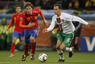 Un día después de su actuación ante Portugal, Fernando Llorente, apodado ‘El Rey león’, atendía al Diario AS. El delantero se mostraba tranquilo ante el debate de su continuidad o si Torres debía seguir siendo el delantero centro de la selección: “Aquí (por el grupo) no existe el debate sobre si debo ser titular. No quiero ninguna polémica. Estoy aquí para lo que me mande el míster y para ayudar al grupo”.