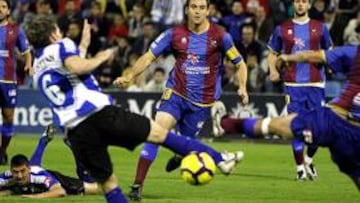 El Hércules remonta al Levante y se consolida en zona de ascenso