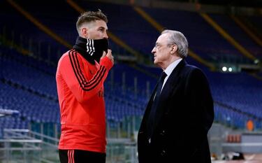 Totti: "In some parallel universe, I was Sergio Ramos' captain"