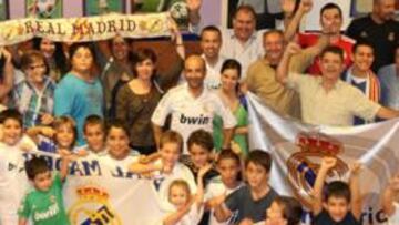 <b>SENTIMIENTO. </b>La de Fuengirola es una de las 51 peñas blancas.