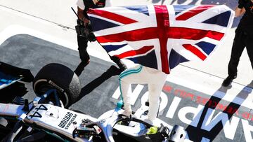 Hamilton recién poclamado hexacampeón en Austin.