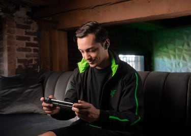 Anunciado el lanzamiento del mando Razer Kishi V2 para móviles