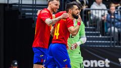 España vuelve del éxito de la Eurocopa con un empate en Finlandia