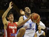 Bourousis y Krstic frente a frente