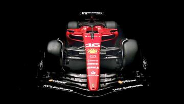 Scuderia Ferrari ha presentado el monoplaza de la temporada que viene de la Fórmula 1. La presentación ha sido desde el circuito de Fiorano y con centenares de tifosi en la grada.