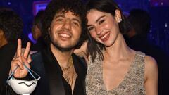 The young rising American singing star sweeps Australia with all concerts sold out and more than 12,000 people wearing the same thing