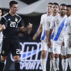 Los últimos fichajes aguardan su momento para destaparse