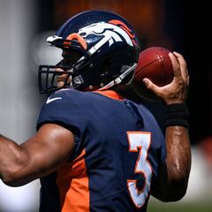 What did Russell Wilson say about returning to Seattle to face the Seahawks?