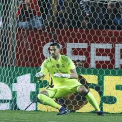 Casilla: "Yo hubiera hecho lo mismo que Sergio Ramos"