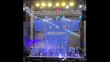 La U presentó así su nueva camiseta para 2025: ojo al espectáculo del final