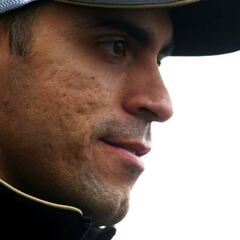 Maldonado vuelve a la órbita de la F1: prueba las Pirelli de 2017