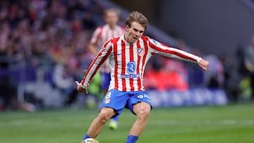 MADRID, 18/01/2026.-El jugador del Atlético de Madrid Pablo Barrios, durante el partido de LaLiga EA Sports entre el Atlético de Madrid y el Alavés, este domingo en el estadio Riyadh Air Metropolitano en Madrid.-EFE/ Manu Reino