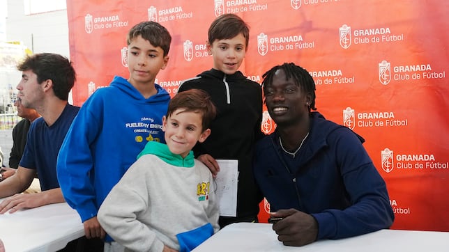 Oficial: Faye ya es del Sporting Portugal