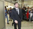 Iker Casillas llega a París y levanta la moral de la tropa