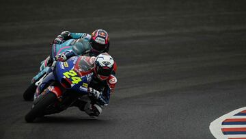 Spain's Marcos Ramirez and Colombia's David Alonso ride during a practice session of the Moto2 Argentina Grand Prix at the Termas de Rio Hondo circuit in Santiago del Estero, Argentina on March 14, 2025. (Photo by Luis ROBAYO / AFP)