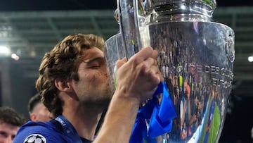 Marcos Alonso: "Tengo a unos cuantos a los que vacilar"