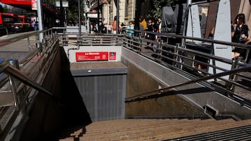 Caos en la línea 1 del Metro de Santiago: estaciones cerradas, estado de la red y cómo pedir justificativo laboral