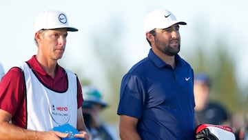 It looks like the tournament is between Scottie Scheffler and Matthew Fitzpatrick with JT, Morikawa, Spieth, Finau and Day all are within 6 shots of the lead.