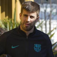 Piqué, "con permiso" no se entrena: baja en Granada