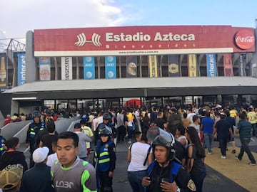 El color de la afición en el Clásico Capitalino