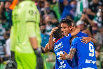 En imágenes: Santos Laguna vs Cruz Azul - Final ida