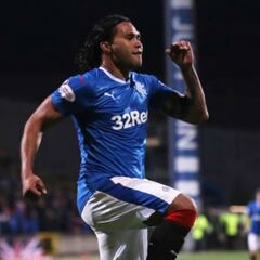 El mexicano con el que Gullit Peña compartirá vestidor en Emiratos Árabes