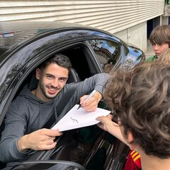 Surrealista: Andrés Martín coge las maletas y vuelve a Vallecas