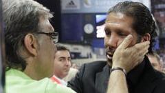 El codazo del Tata Martino al Cholo Simeone y sus expulsiones
