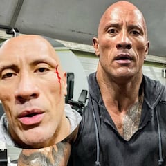 'The Rock' se golpea la ceja con unas cadenas de 20 kilos... ¡y atentos a su reacción!