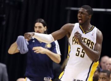 Hibbert, pasión desde el banquillo.