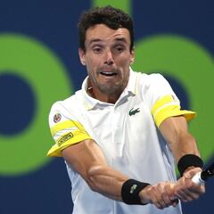 Bautista pasa por retirada de Ebden y caen Zapata, Carreño y Davidovich; Thiem, eliminado