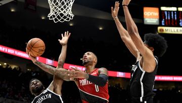Lillard bate el r¨¦cord de Portland con 60 puntos, pero pierde