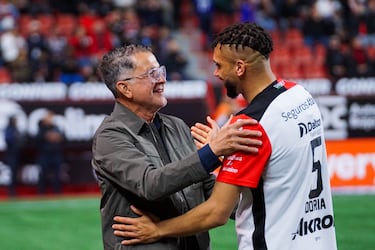 Juan Carlos Osorio busca “robar” en la Liga MX