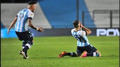 Racing venció a Sarmiento con sufrimiento y espera al Rojo