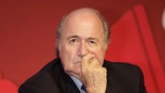 Auspiciadores de la FIFA piden renuncia inmediata de Blatter