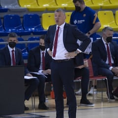 Jasikevicius califica de "normal" el relevo de Nacho Rodríguez por Navarro