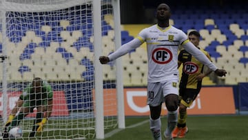 La U. de Conce derrotó a Coquimbo en un partido clave para ambos en su lucha por escapar del fondo. El panameño marcó un doblete para distanciarse de Iquique en la ponderada.