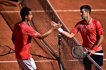 Juan Pablo Varillas cerró su participación en el Roland Garros midiéndose contra Novak Djokovic.