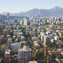 Estudio da a conocer los 10 apellidos santiaguinos de mayor estatus socio-económico